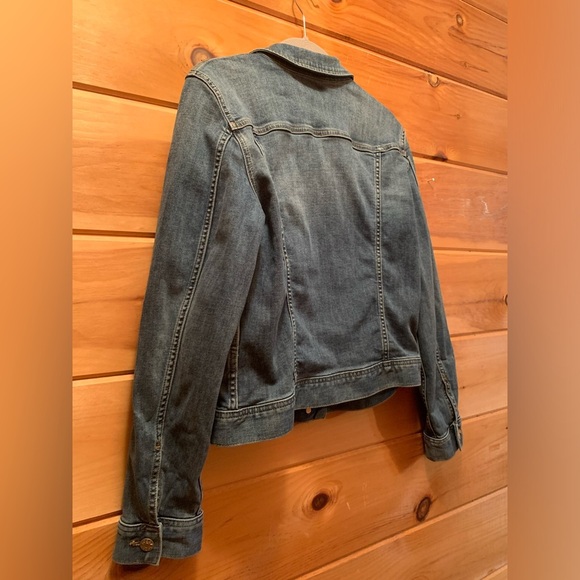 J. Crew Jean Jacket In Excellent Preowned Condition Size XS Women’s - Picture 8 of 8